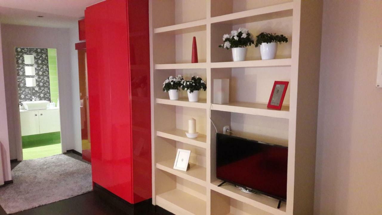 Apartamentos Triacastela Сантьяго-де-Компостела Екстер'єр фото
