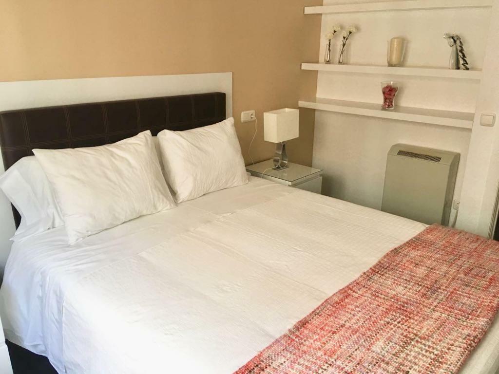 Apartamentos Triacastela Сантьяго-де-Компостела Екстер'єр фото